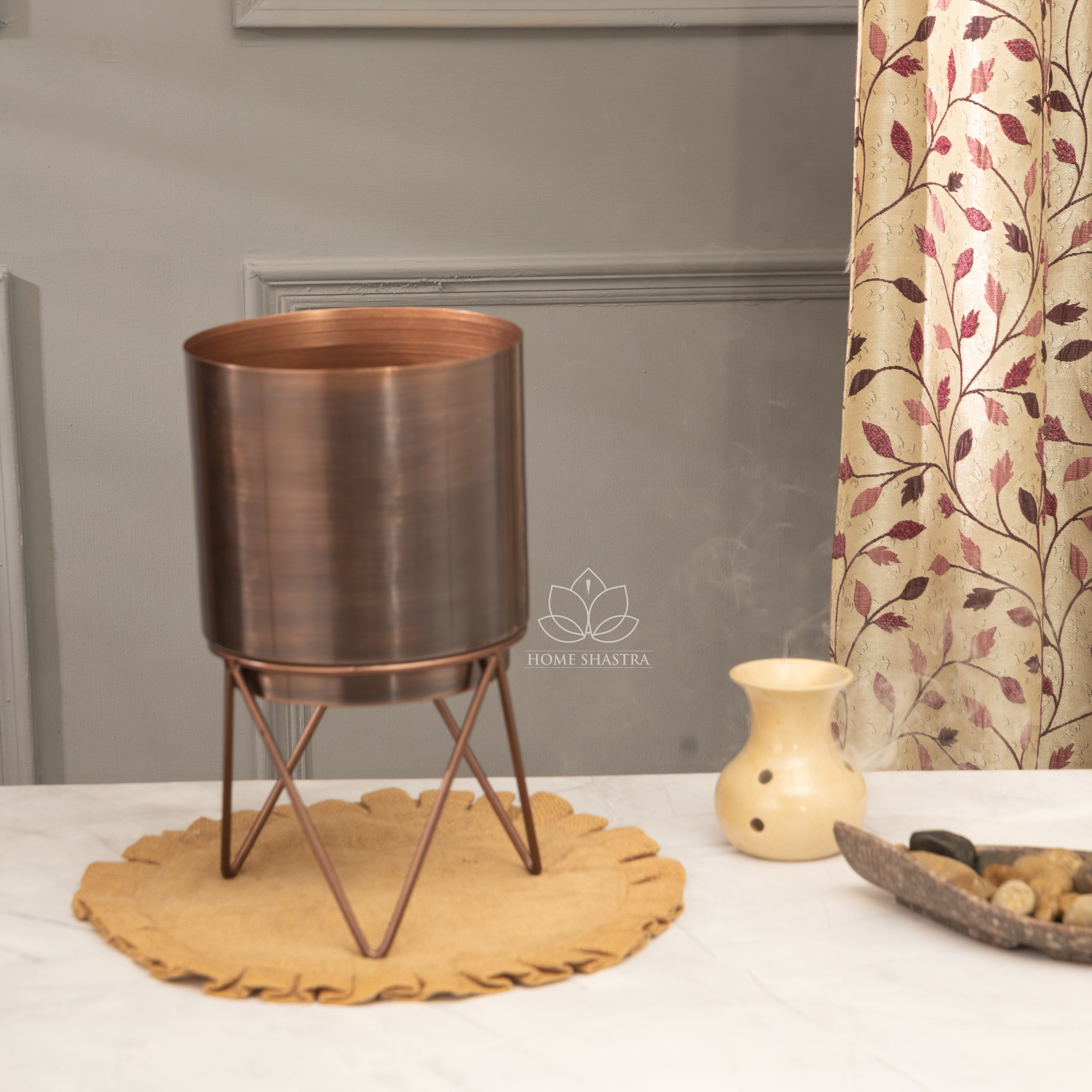 Elle Antique Planters (Pack of 1)